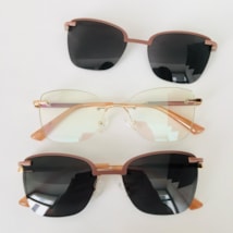 Armação de óculos de grau - Adriana 3 pontos cod 6025 - dourado haste detalhe lilás clip on nude chocolate c4