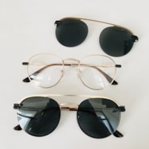 Armação de óculos de grau - Alice 2.0 cod 3805 - dourado clip on detalhe dourado lente preta C2 Armação de óculos de grau - Alice 2.0 cod 3805 - dourado clip on detalhe dourado lente preta C2