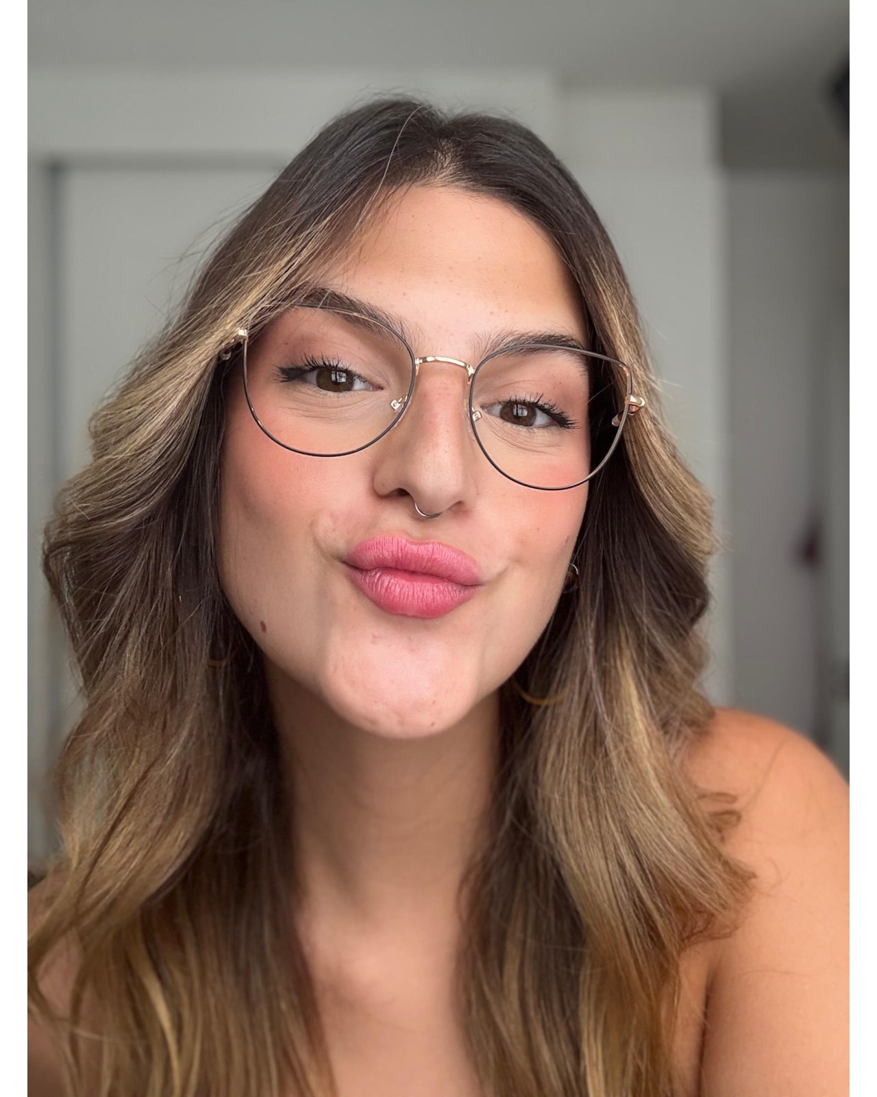 image_eec5da2f-e2d0-4a74-bf87-8417125dbbba