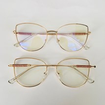 Armação de óculos de grau - Aurora brilho 95761 - dourado ponteira transparente C7/C1