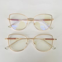 Armação de óculos de grau - Aurora brilho 95761 - dourado ponteira transparente C7/C1 Armação de óculos de grau - Aurora brilho 95761 - dourado ponteira transparente C7/C1