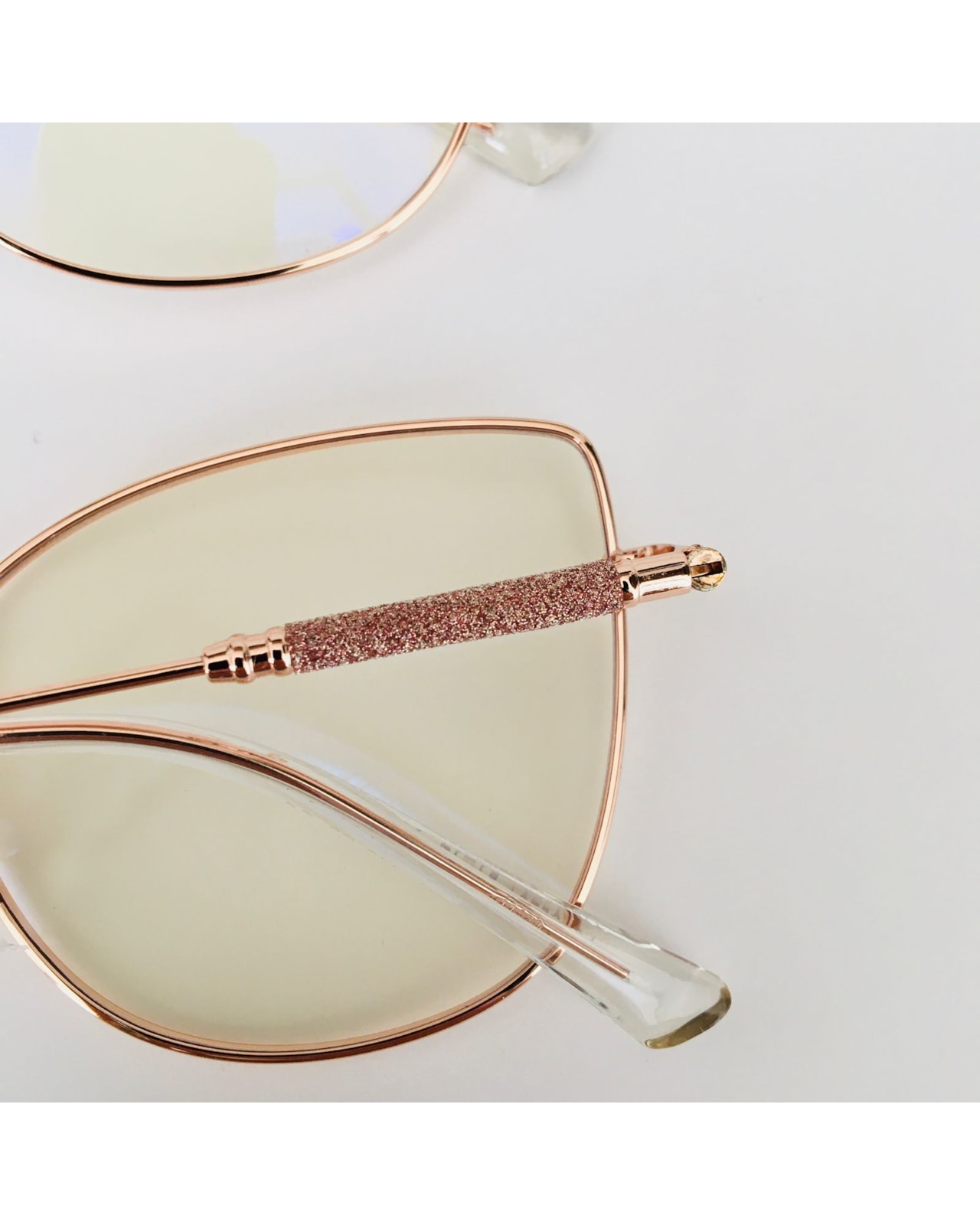 image_dbc8a5b8-90a5-4235-b13f-1282b2908d25