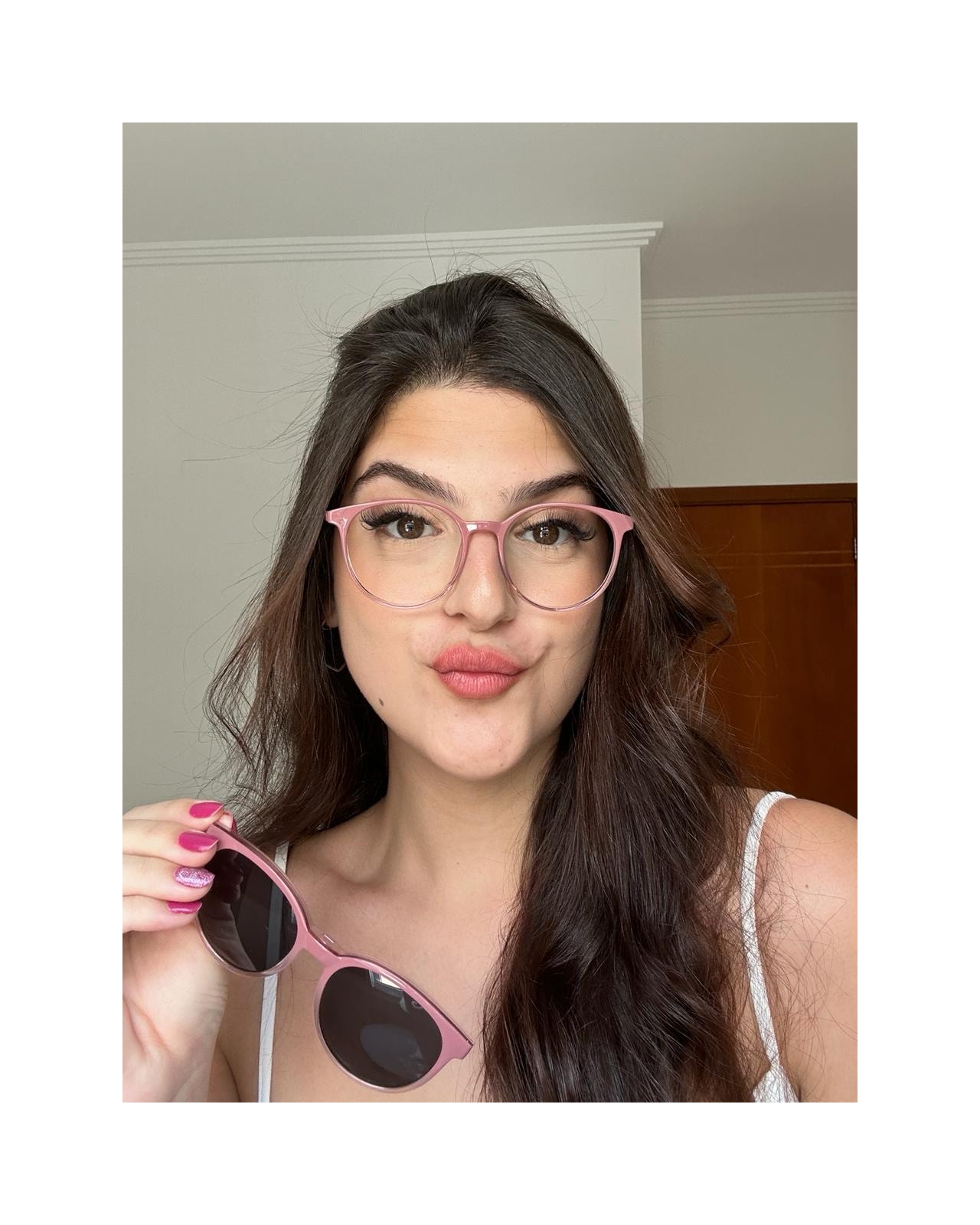 image_ba8a723f-65dd-45bd-a5d9-5bb8a0d4df83