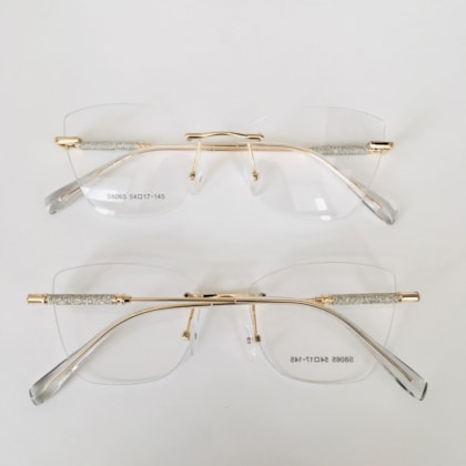Armação de óculos de grau - Drica 3 pontos cod 8065 - dourado brilho prata ponteira transparente C4 Armação de óculos de grau - Drica 3 pontos cod 8065 - dourado brilho prata ponteira transparente C4