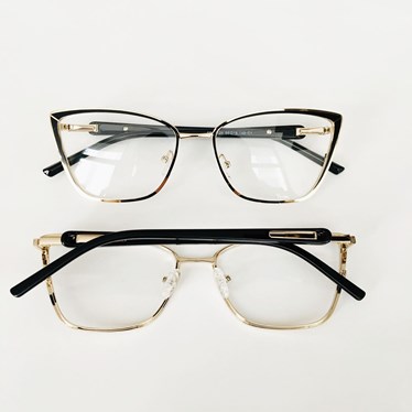 Armação de óculos de grau - Eduarda 85120 - dourado detalhe preto C1