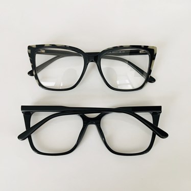 Armação de óculos de grau - Francine 3829 - preto com detalhe animal print