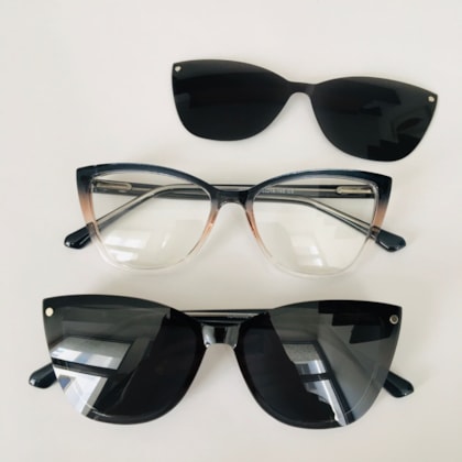 Armação de óculos de grau - Isa 8002 - furta-cor azul com vermelho transparente C3 Armação de óculos de grau - Isa 8002 - furta-cor azul com vermelho transparente C3