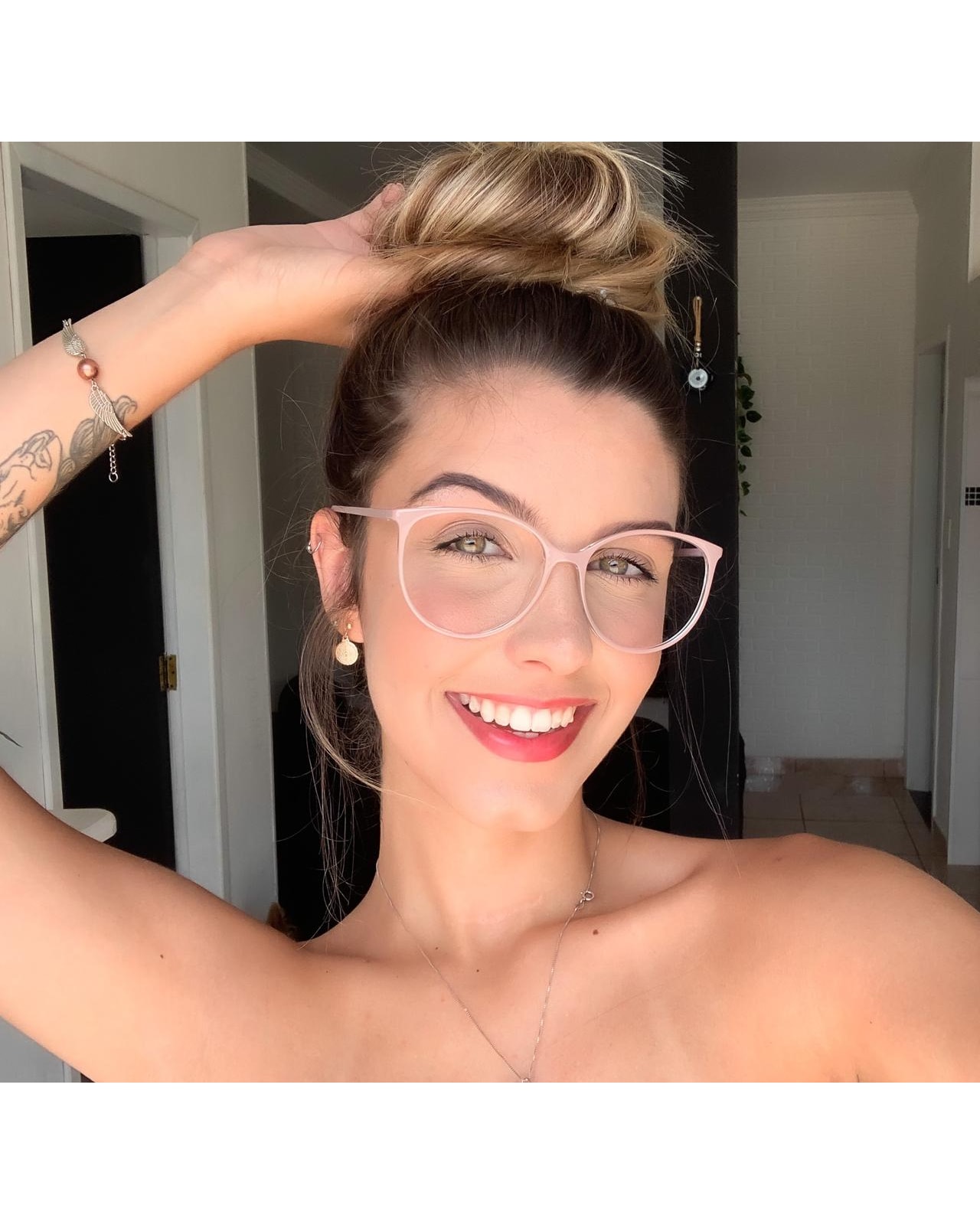 image_2fe8d798-bac9-4f68-a82d-c6024c1c27f3