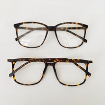 Armação de óculos de grau - Jasmine quadrada - animal print fosco