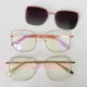 Armação de óculos de grau - Katarine 85007 - nude com rose gold clip detalhe nude C3