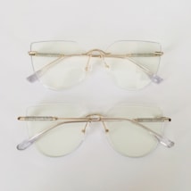 Armação de óculos de grau - Luisa Glow 3 pontos 80057 - dourado brilho prata ponteira transparente C2 Armação de óculos de grau - Luisa Glow 3 pontos 80057 - dourado brilho prata ponteira transparente C2