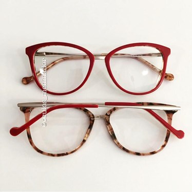 Armação de óculos de grau - Manu - Vermelho fundo animal print