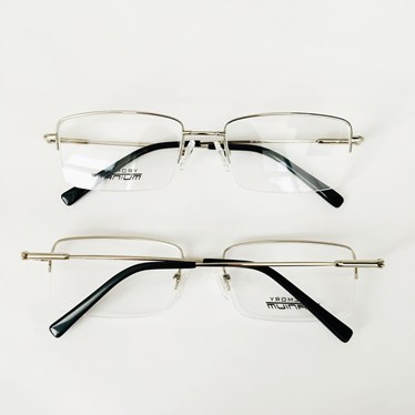 Armação de óculos de grau masculino - Luis 6588 titanium - Prata C3