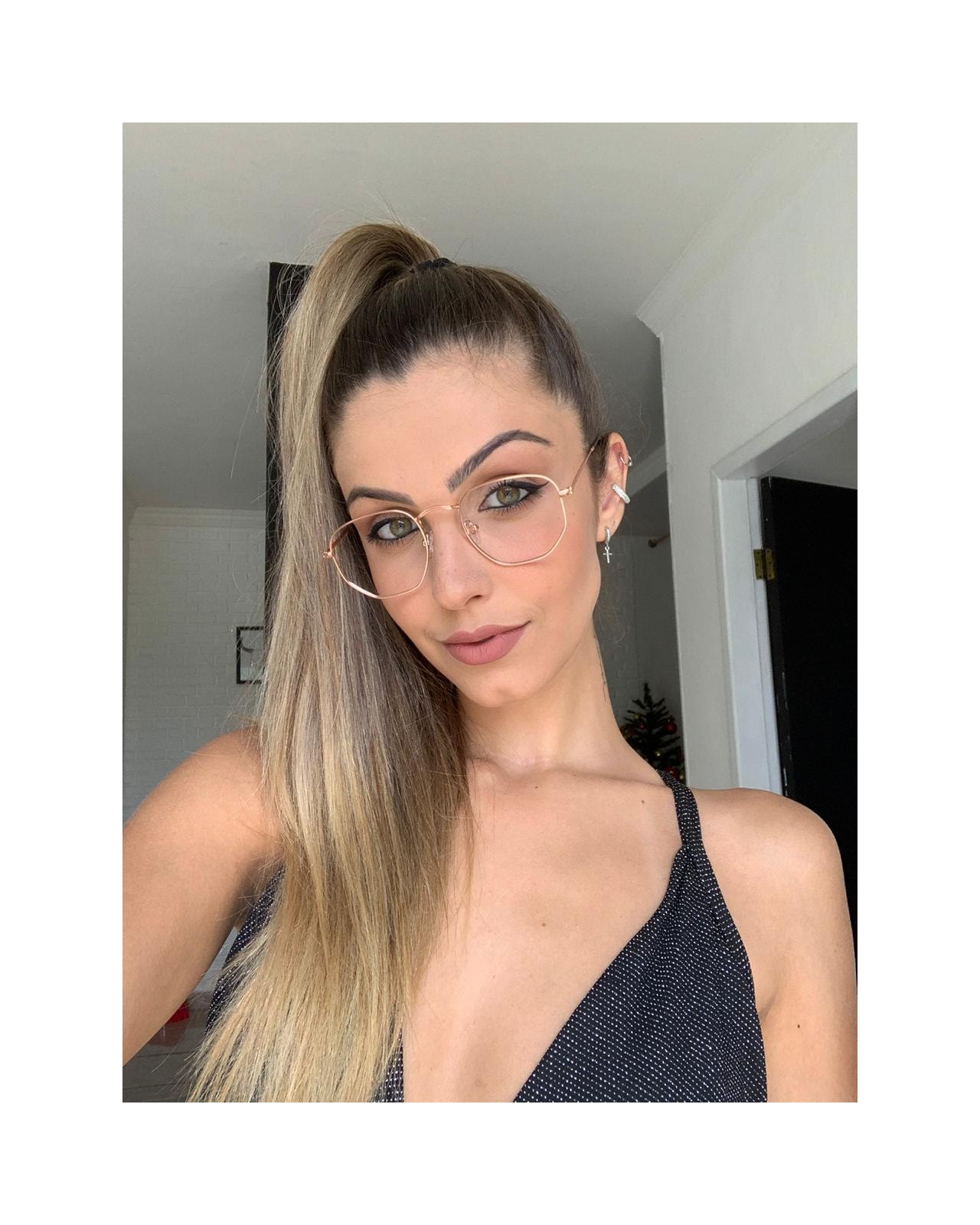 image_f2e8e47d-62d3-40c8-b967-8abddbad60fb