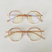 ARMAÇÃO DE ÓCULOS DE GRAU - MILENI 30012 - DOURADO TRANSPARENTE C3 ARMAÇÃO DE ÓCULOS DE GRAU - MILENI 30012 - DOURADO TRANSPARENTE C3