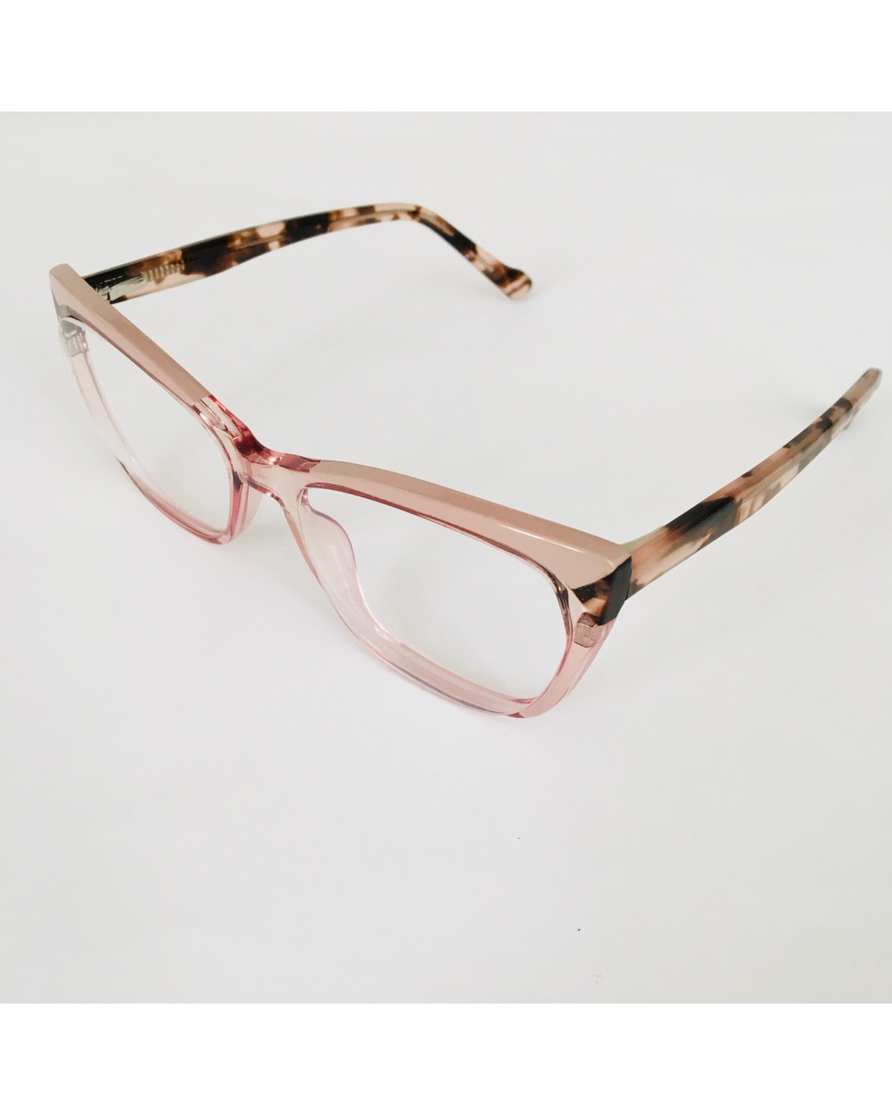 image_6e69631a-6144-4d35-bdbb-6f9d15f2c8c2