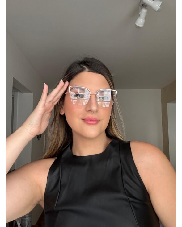 image_cee4ffee-5697-4eba-a2d4-49914766412b