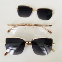 Armação de óculos de grau - Olívia 3 pontos cod 0195 - dourado haste mesclada clip on dourado C4 Armação de óculos de grau - Olívia 3 pontos cod 0195 - dourado haste mesclada clip on dourado C4