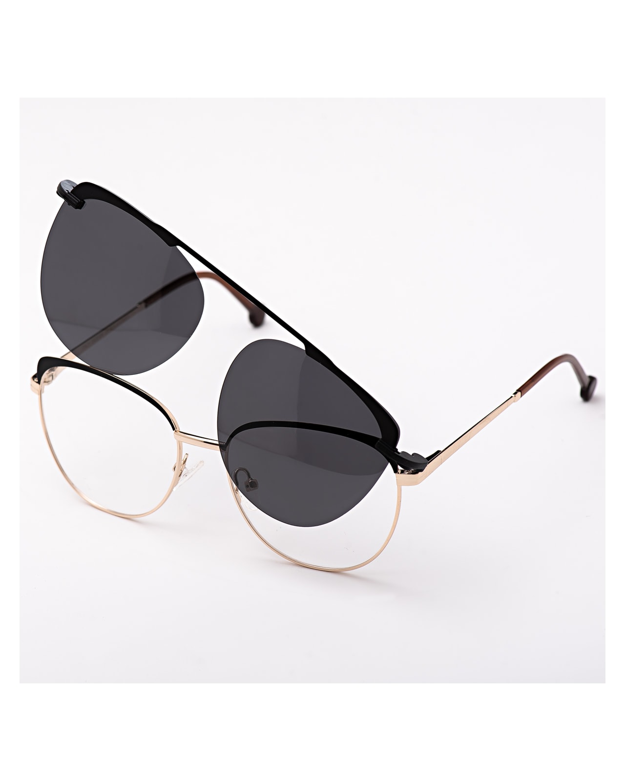 image_9884d58b-fd64-48a6-b241-02a845501625