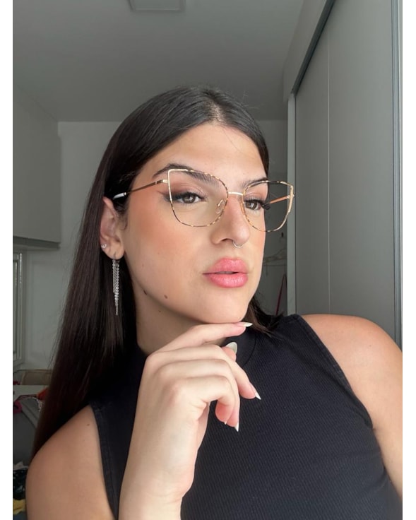 image_ae16f19e-78cf-4917-9b86-7651b89d6d54