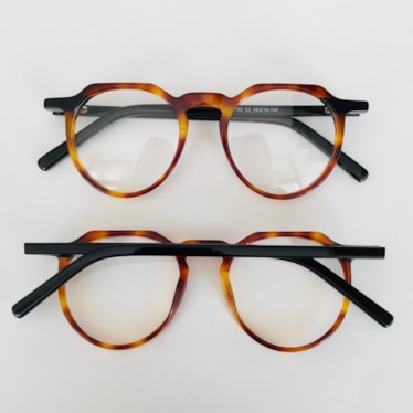 Armação de óculos de grau - Sam 10150 - animal print detalhe preto haste preta C2